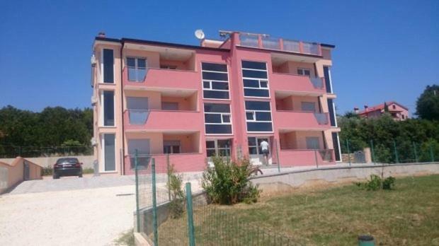 Apartman Leanton Pula Exterior foto
