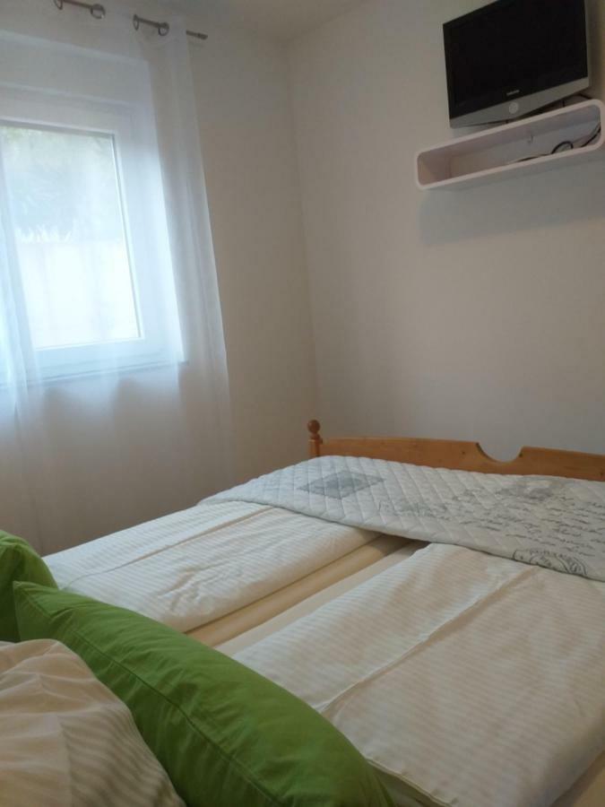 Apartman Leanton Pula Exterior foto
