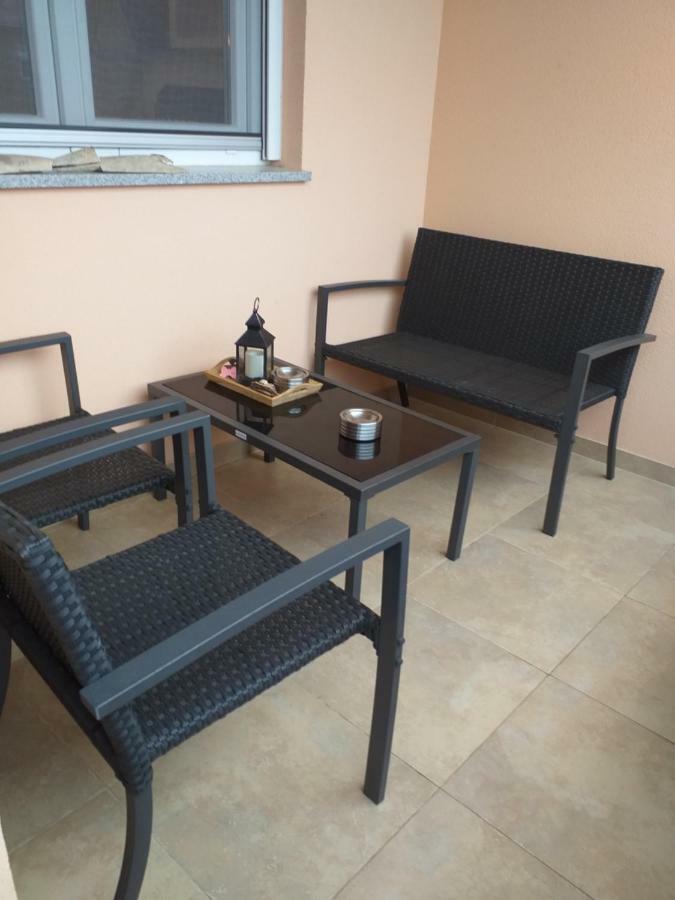 Apartman Leanton Pula Exterior foto